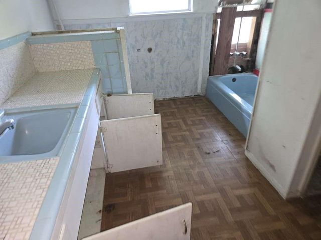 400 County Road 2318, Dayton, TX 77535