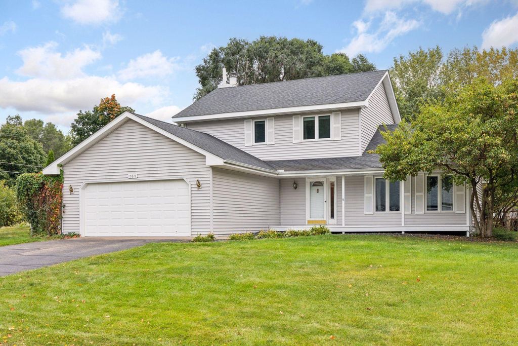 17627 W 67th Street, Eden Prairie, MN 55346