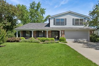 3934 Joanne Drive, Glenview, IL 60026