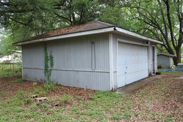 18619 Highway 36, Guy, TX 77444