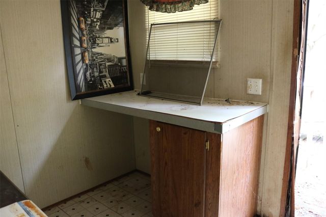 18619 Highway 36, Guy, TX 77444