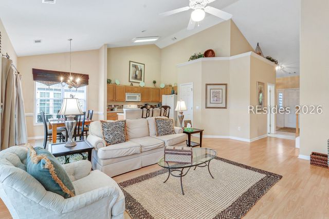 106 Pinecrest Dr, Bluffton, SC 29910