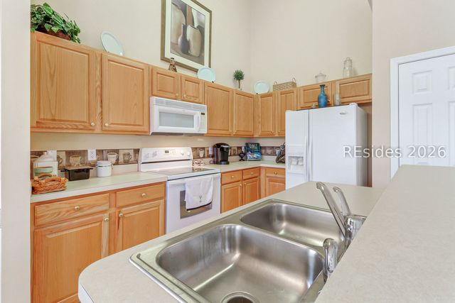 106 Pinecrest Dr, Bluffton, SC 29910