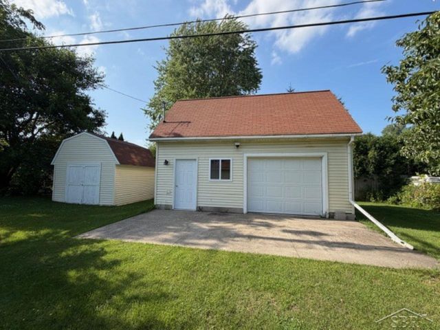 15696 Gratiot Road, Richland Twp, MI 48626