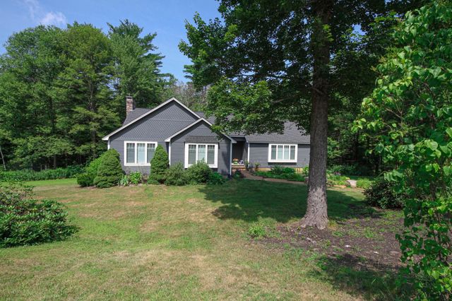 35 Bennington Drive, Belmont, NH 03220