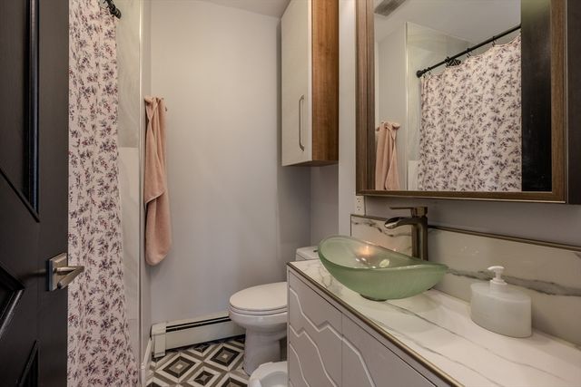 6 Third St, Tewksbury, MA 01876