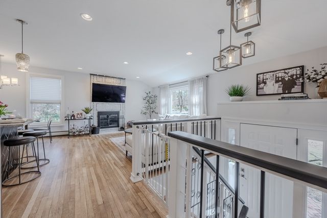 6 Third St, Tewksbury, MA 01876