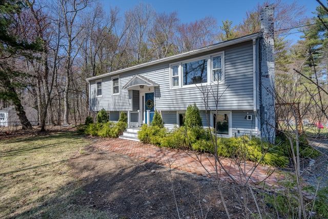 6 Third St, Tewksbury, MA 01876