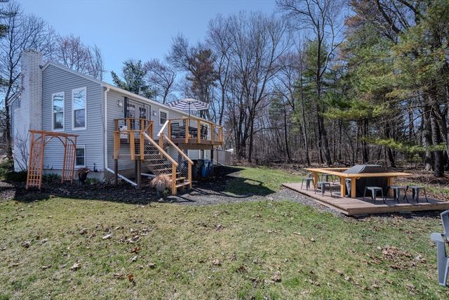 6 Third St, Tewksbury, MA 01876