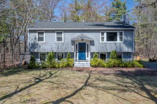 6 Third St, Tewksbury, MA 01876