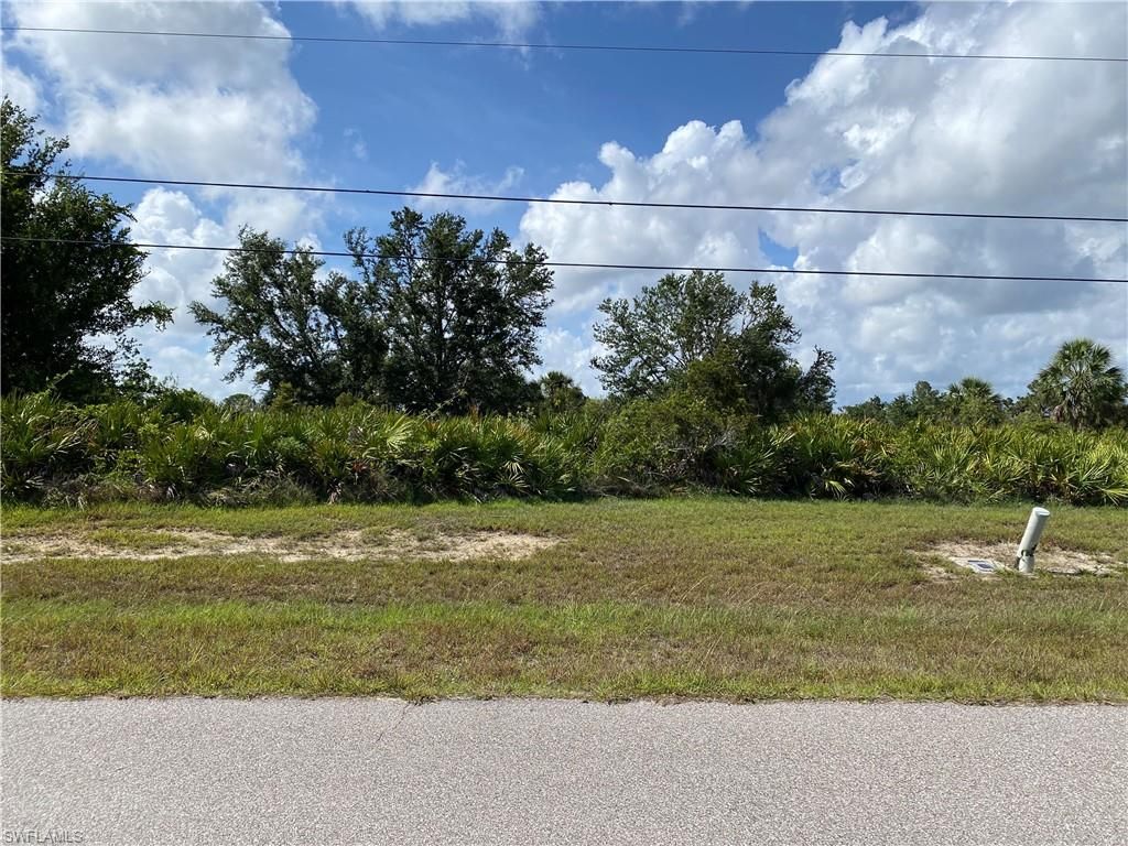 306 Baytree DR, ROTONDA WEST, FL 33947 — exterior