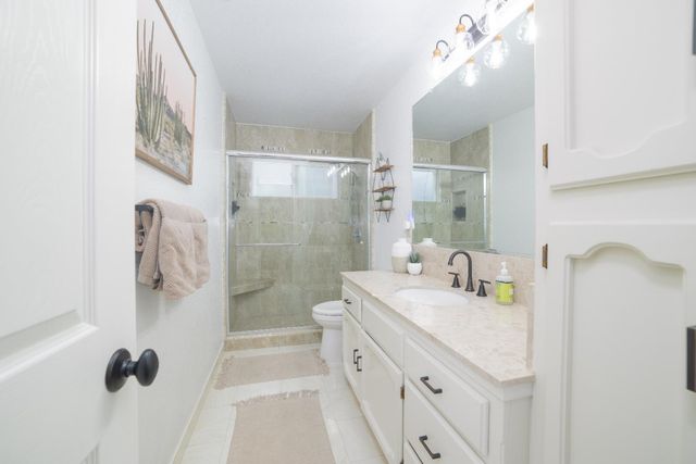 1255 Sweetbrier Pl, Manteca, CA 95336