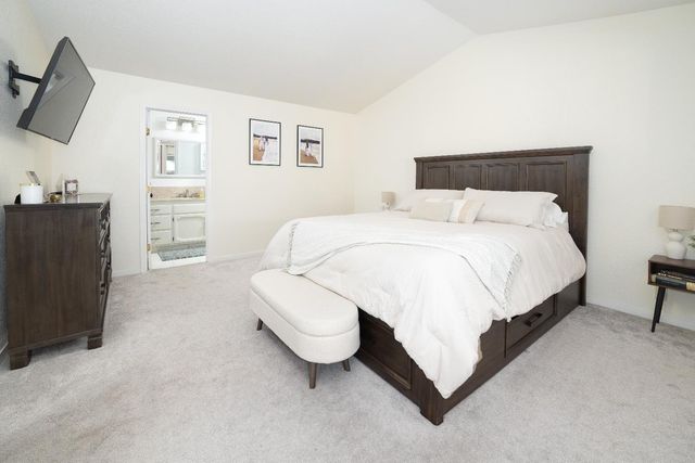 1255 Sweetbrier Pl, Manteca, CA 95336