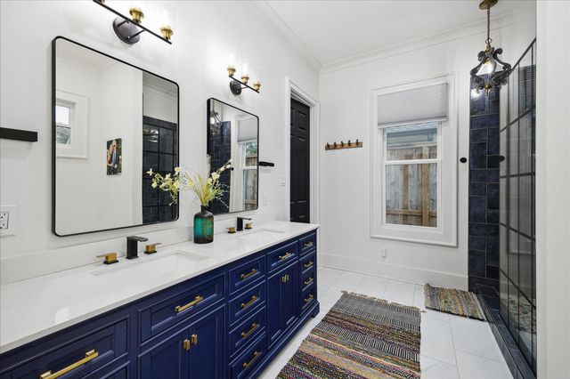 1121 Key Street, Houston, TX 77009