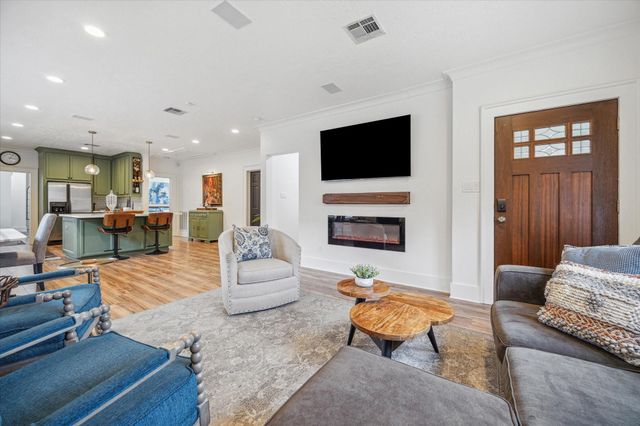 1121 Key Street, Houston, TX 77009