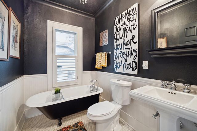 1121 Key Street, Houston, TX 77009