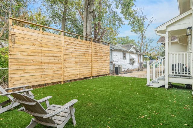 1121 Key Street, Houston, TX 77009