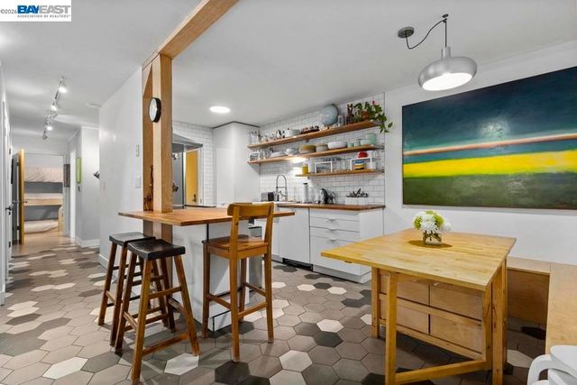 1321 Webster Street D103, Alameda, CA 94501