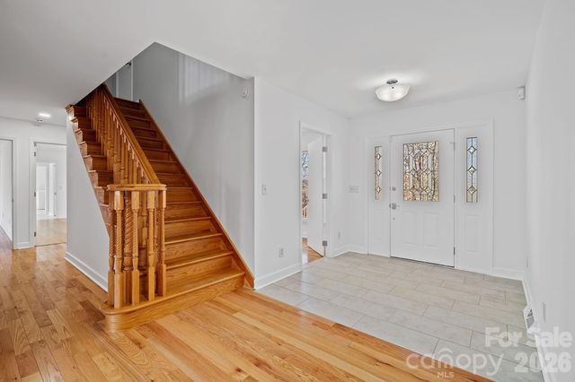 735 Macedonia Road, Asheville, NC 28804