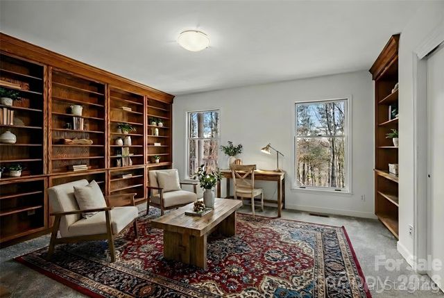 735 Macedonia Road, Asheville, NC 28804