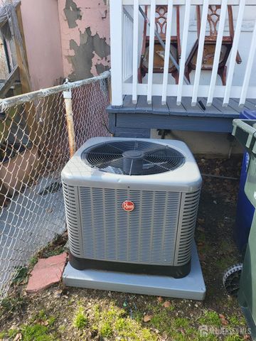 54 State Street, Perth Amboy, NJ 08861