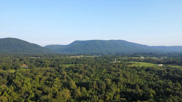 217 Desoto Drive, Delano, TN 37325