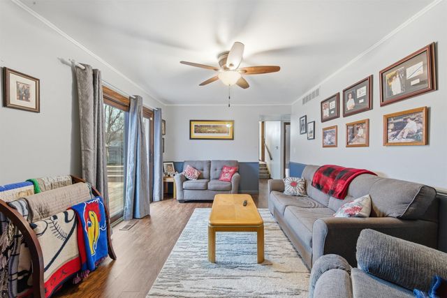 1118 N Sandplum Ln, Wichita, KS 67212