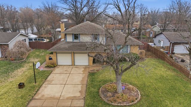 1118 N Sandplum Ln, Wichita, KS 67212
