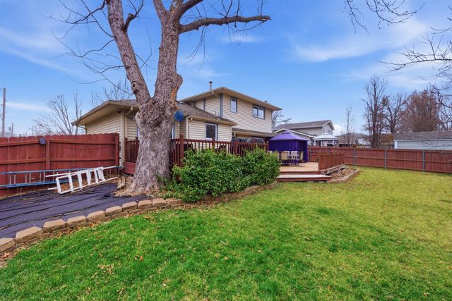 1118 N Sandplum Ln, Wichita, KS 67212