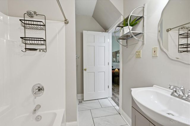8343 Miami Road, Sycamore Twp, OH 45243