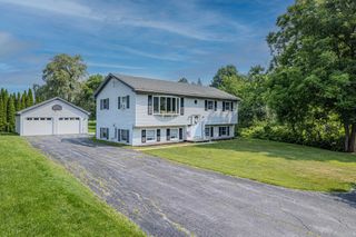 85 Engrem Avenue, Rutland City, VT 05701