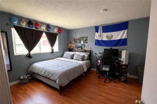 2301 S. Center Street, Santa Ana, CA 92704