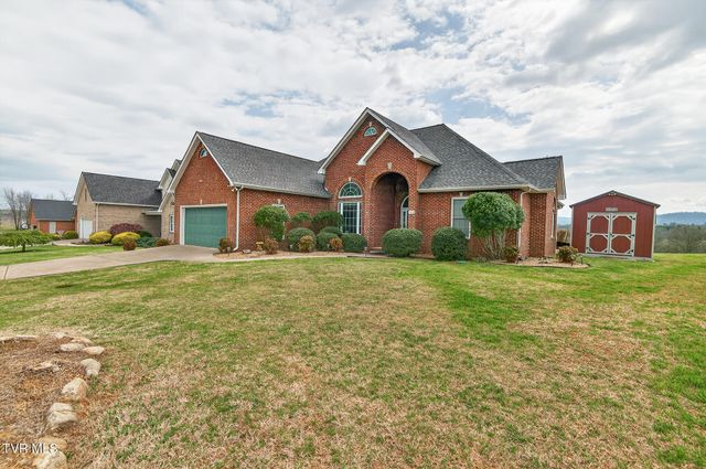 100 Golf Villa Drive, Greeneville, TN 37743