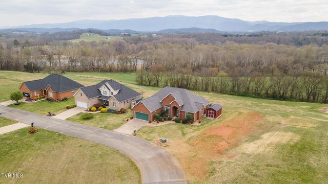 100 Golf Villa Drive, Greeneville, TN 37743