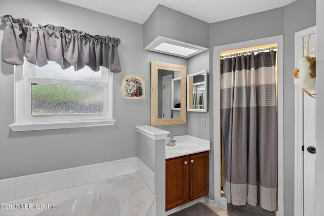 12227 FLYNN WOODS Road, Jacksonville, FL 32223