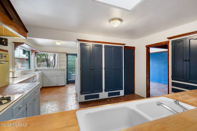 1494 E Prospect Lane, Tucson, AZ 85719