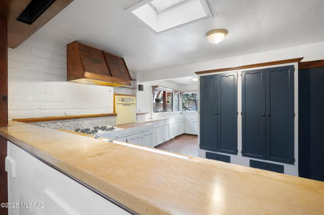 1494 E Prospect Lane, Tucson, AZ 85719