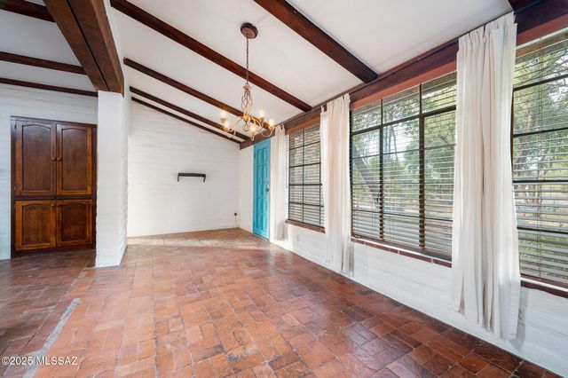 1494 E Prospect Lane, Tucson, AZ 85719