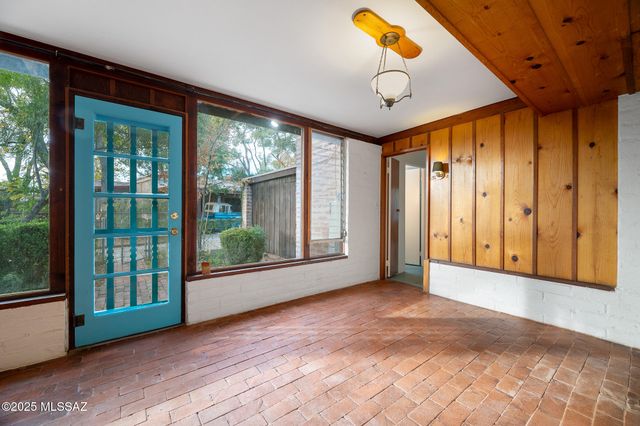 1494 E Prospect Lane, Tucson, AZ 85719