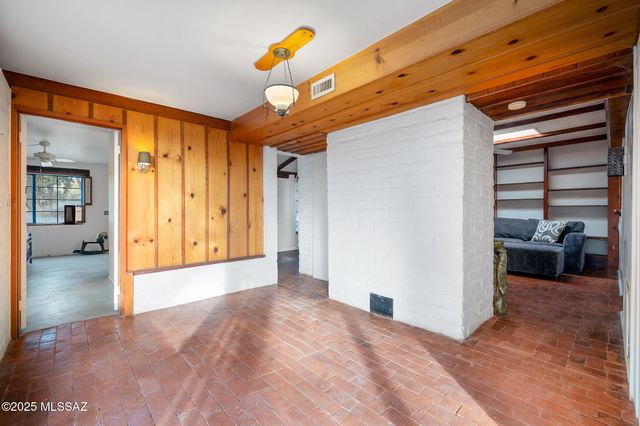 1494 E Prospect Lane, Tucson, AZ 85719