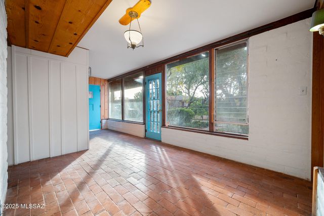 1494 E Prospect Lane, Tucson, AZ 85719