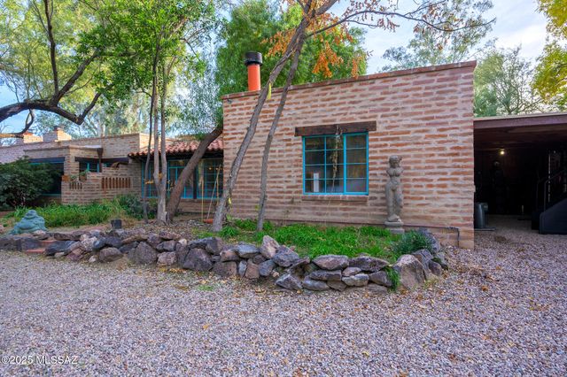 1494 E Prospect Lane, Tucson, AZ 85719