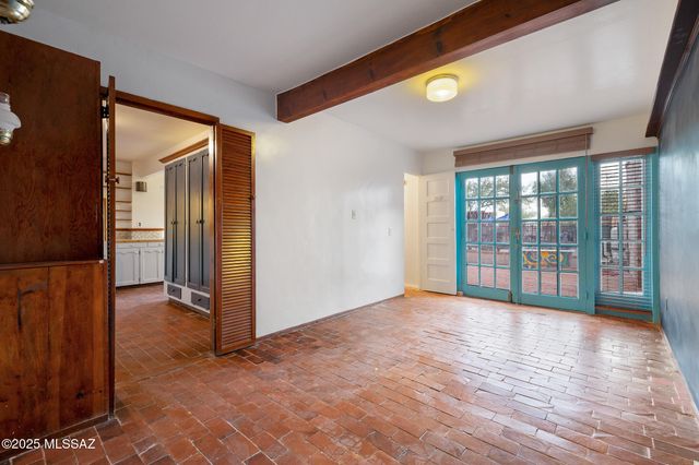 1494 E Prospect Lane, Tucson, AZ 85719