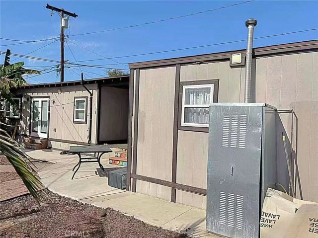 1105 E Walnut, Fullerton, CA 92831