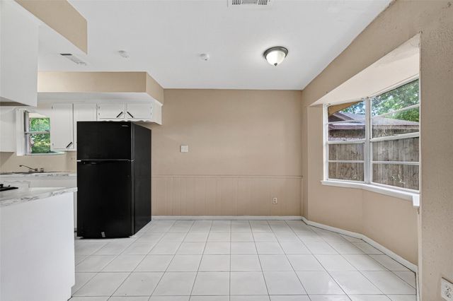 9702 Hillis Street, Houston, TX 77078