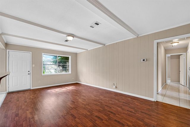 9702 Hillis Street, Houston, TX 77078
