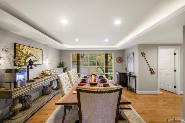 56853 Mount Vernon Road, Shelby Twp, MI 48316