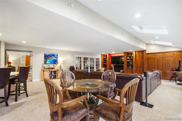 56853 Mount Vernon Road, Shelby Twp, MI 48316