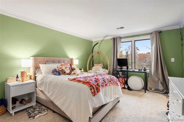 56853 Mount Vernon Road, Shelby Twp, MI 48316