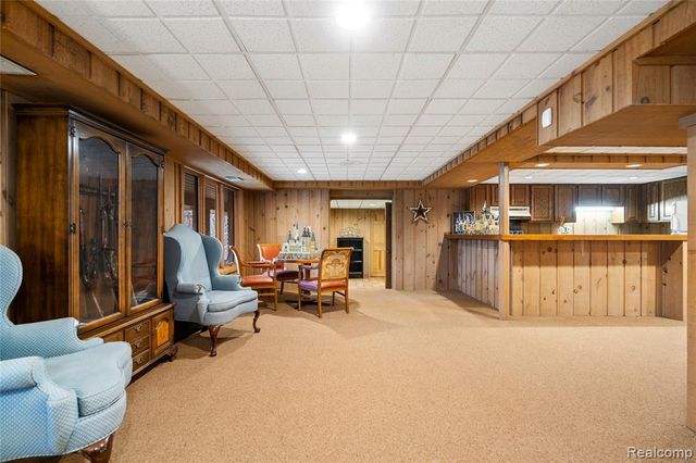 56853 Mount Vernon Road, Shelby Twp, MI 48316